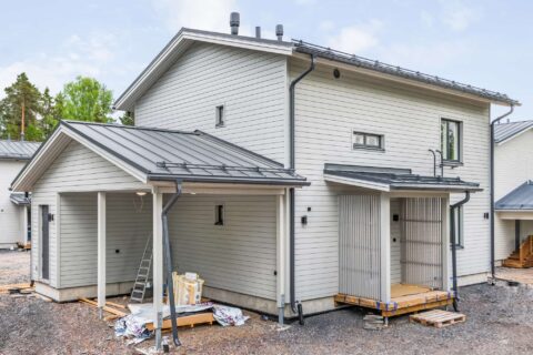 Harmaja 126 Klaukkalassa Talo B julkisivukuva