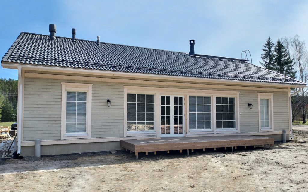 harmaja-piikkio-2